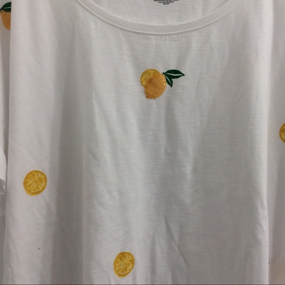 Women’s EVRI Top - Picture 2 of 10